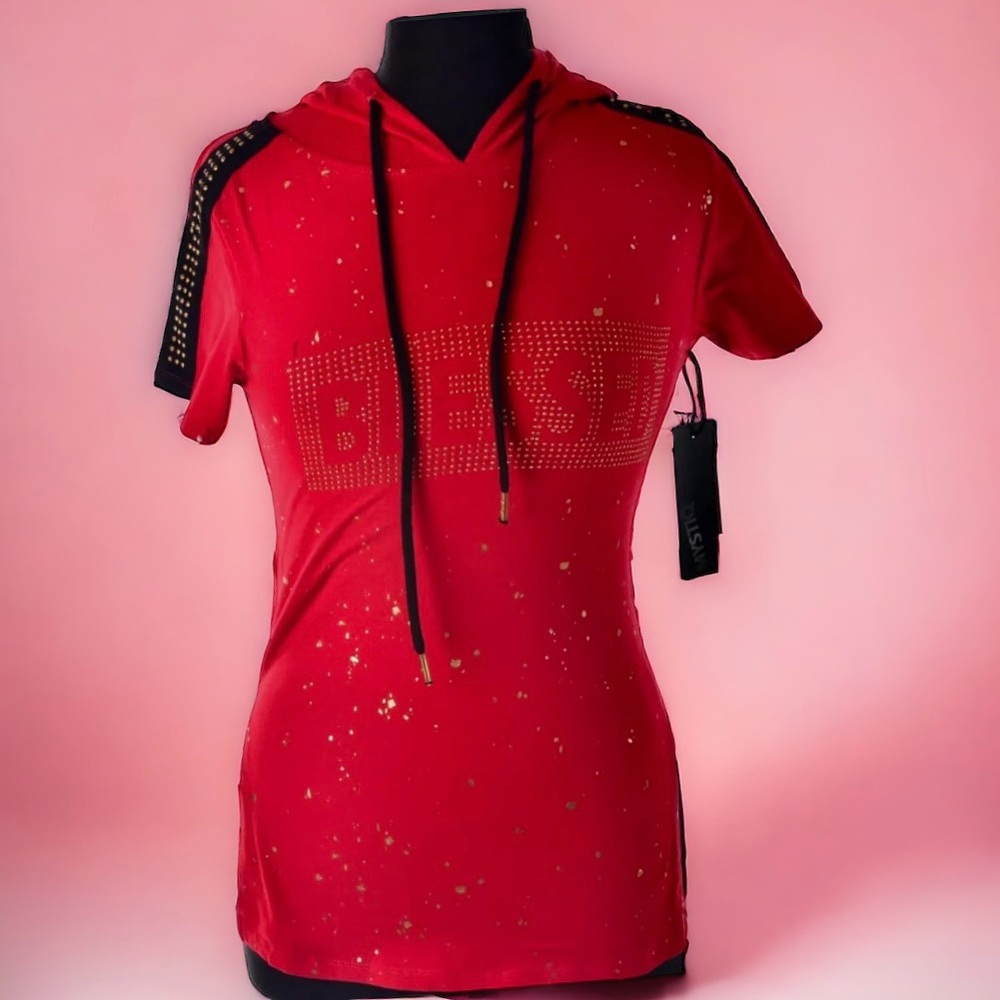WOMEN’S SS PRINT STUD BLESSED HOODIE-RED